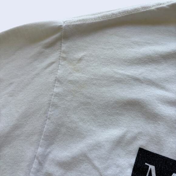 Disney Mickey Mouse Square Graphic Tee White XL Crewneck Unisex Streetwear - Picture 6 of 6